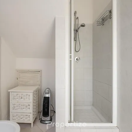 Magnifica Villa By Propertize Villa