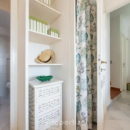 Magnifica Villa By Propertize Villa *